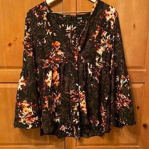 Floral Flare Sleeve V Neck Peplum Top with zipper